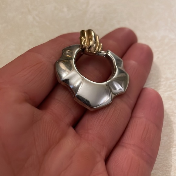 💋 2/$15 Silver and Gold Tone Door Knocker Earrings - Picture 4 of 4